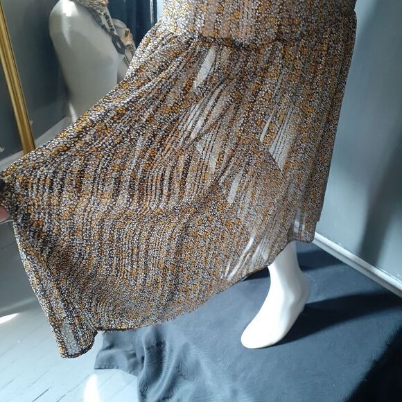 Zara Rustic Floral Flounced Midi Dress - Picture 11 of 16